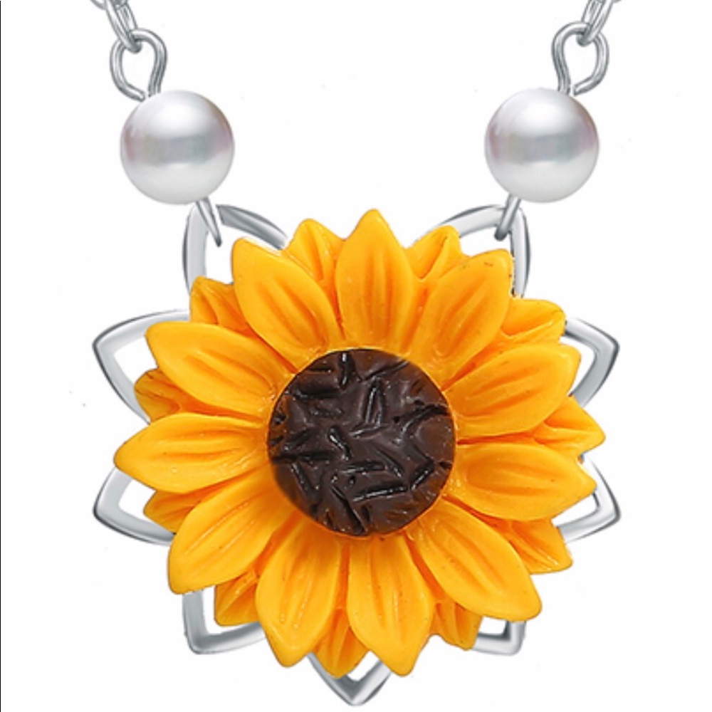 Pretty Sunflower necklace